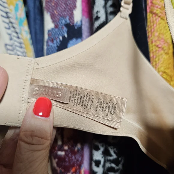 Skims Ultimate SUPER PUSH-UP BRA - Picture 2 of 6
